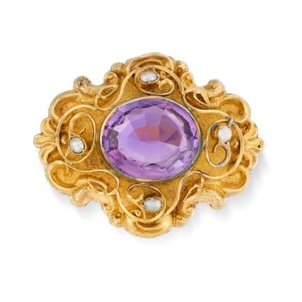 EINE ANTIKE VIKTORIANISCHE AMETHYST- UND PERLENBRO