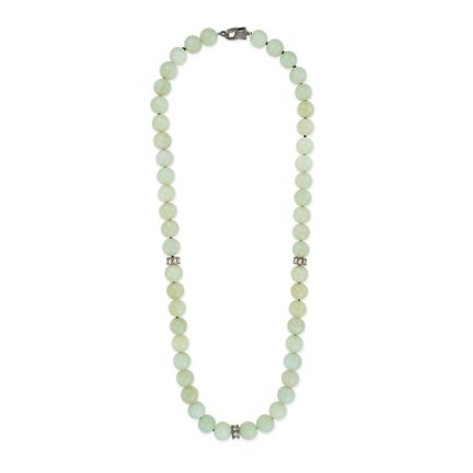 Eine JADE- UND DIAMANT-HALSKETTE, bestehend aus ei