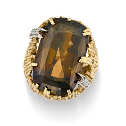 GRIMA, BAGUE EN CHRYSOBÉRYL ET DIAMANTS NON TRAITÉ