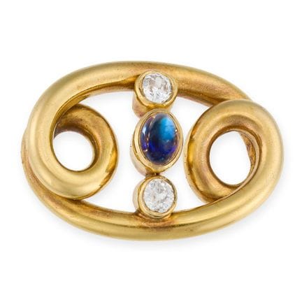 UNE MAGNIFIQUE BROCHE ANTIQUE EN SAPHIR ET DIAMANT