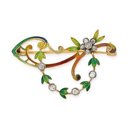 UNE BROCHE ANTIQUE EN DIAMANTS ET ÉMAIL, DU DÉBUT 