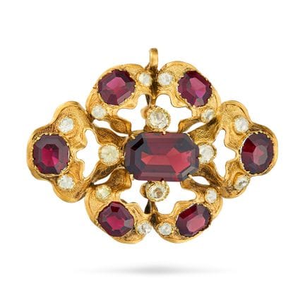UNE BROCHE VICTORIENNE ANTIQUE EN GRENAT ET CHRYSO