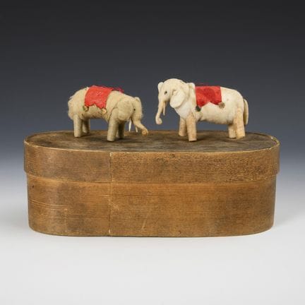 2 seltene Watte-Elefanten als Christbaumschmuck, i