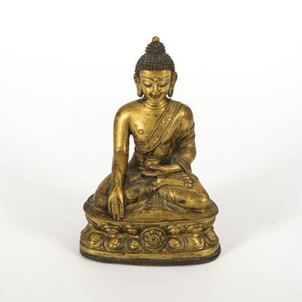 Vergoldeter Buddha.  
 

 Wohl China. 
  
 

 Bron
