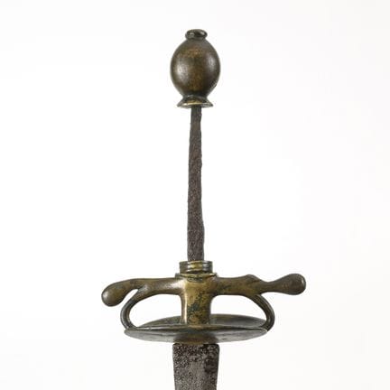 Espada de oficial de infantería sin empuñadura.  
