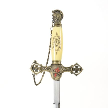 Espada masónica con cruz roja.  

Siglo XX. Probab