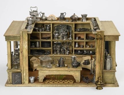 Jugendstil-Kaufladen als Zinnwarenhandlung.  
 

 