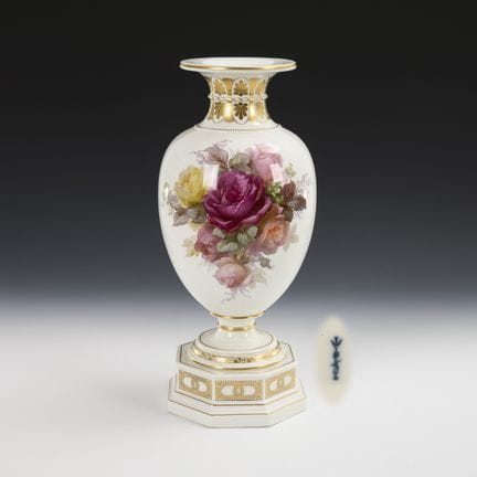 Vase Art nouveau avec peinture à l'eau. KPM Berlin