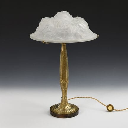 Lampe de table Art déco.  
 

 Sans marque, vers 1