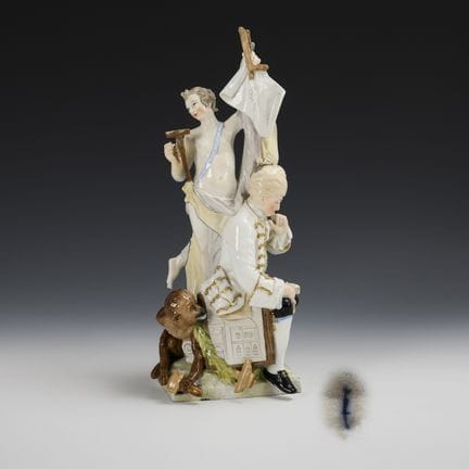 Figurengruppe "Baukunst". KPM Berlin.  
 

 Zepter