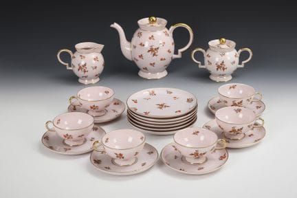 装饰艺术风格茶具套装。约翰·哈维兰·巴伐利亚。  
 

 印记，1939年起使用。造型设计：据推测