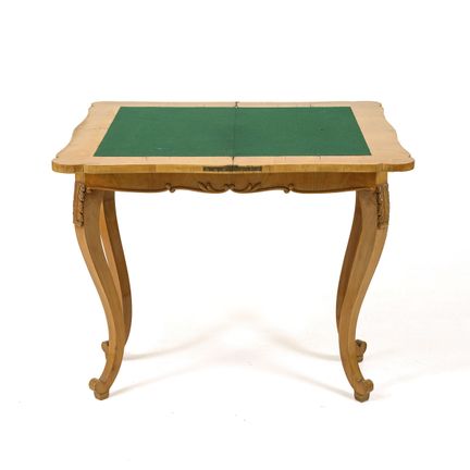 Louis-Philippe game table.  
 

 
  
 

 Cherry wo