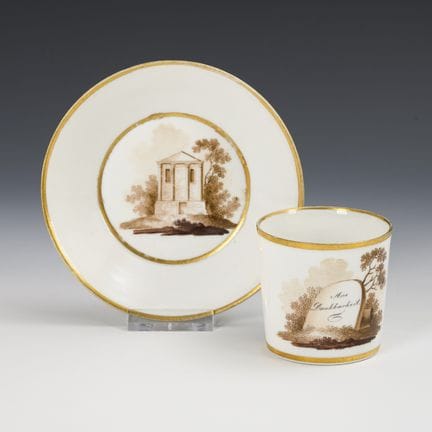 Biedermeier-Freundschaftstasse. Gotha.  
 

 G-Mar