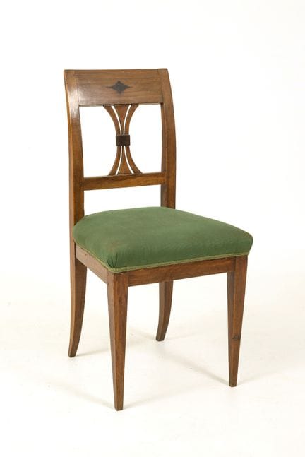 Chaise de style Biedermeier.  
 

 XIXe siècle. 
 
