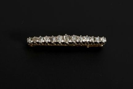 Stabbrosche mit historischem Diamantbesatz.  

 
 