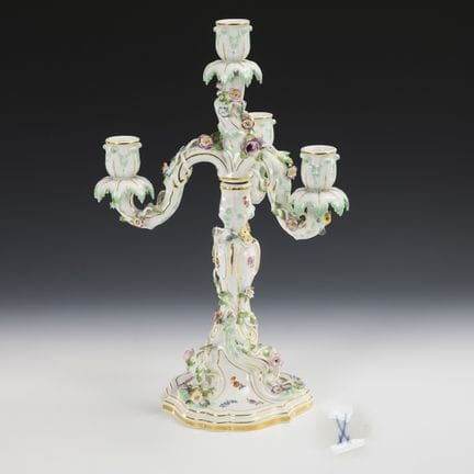 Candelabro de 4 brazos. Meissen.  
 

 Marca de la