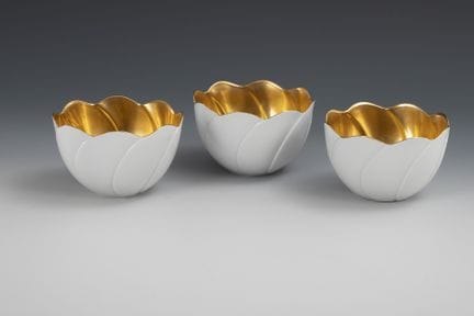 3 coupes « Nénuphar ». Meissen.  
 

 Marque « Sch