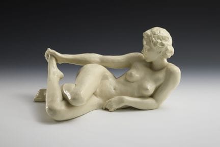 Liegende. Rosenthal.  
 

 Marke Kunstabteilung St