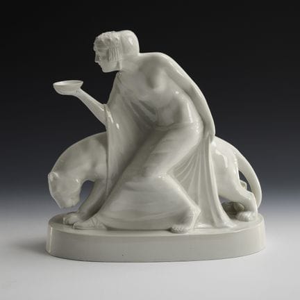 Figurine Art nouveau : bacchante avec une panthère