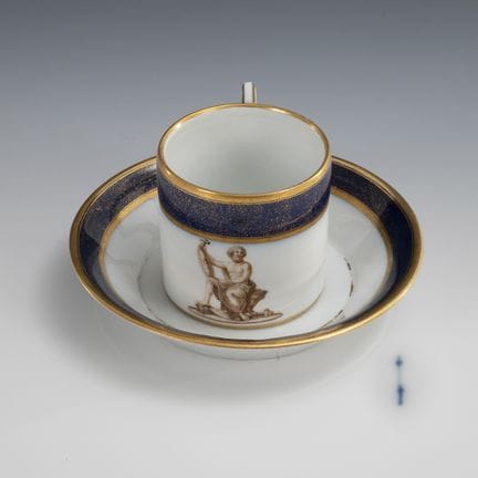 Empire-Tasse mit Sepiamalerei. KPM Berlin.  
 

 Z
