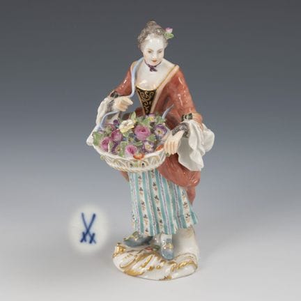 Venditrice di fiori. Meissen.  
 

 Marchio a form