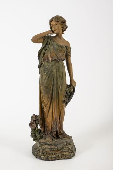 Jugendstil-Figur "Liebessehnen.".  
 

 Ungemarkt,
