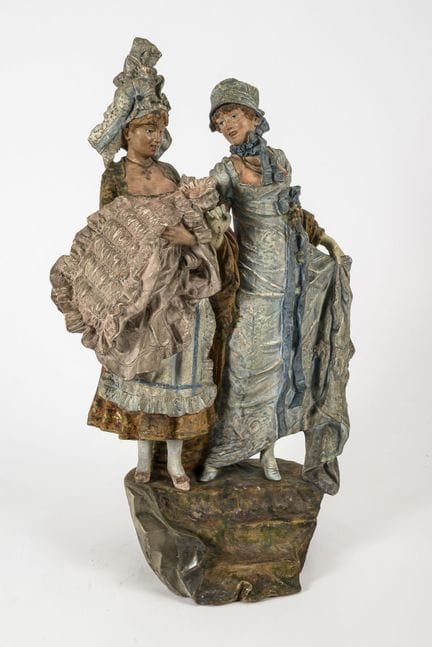 Jugendstil-Figurengruppe mit Taufszene.  
 

 Unge