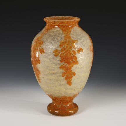 Vaso in stile Art Nouveau con decorazione a palma 