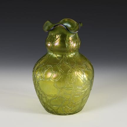 Vaso in stile Art Nouveau con superficie craquelée