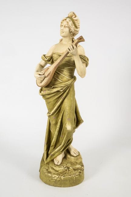 Statua "Erato". Royal Dux Bohemia.  
 

 Marchio d