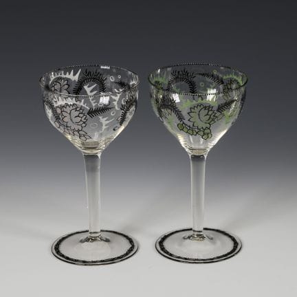 Coppia di bicchieri da vino in stile Art Déco con 