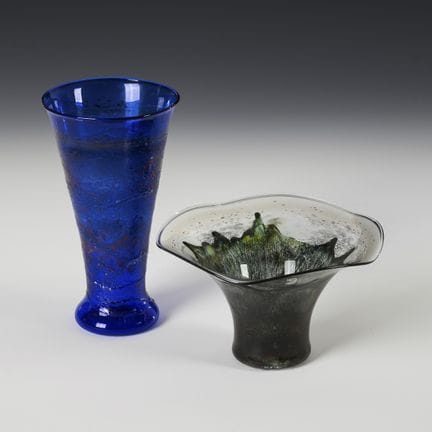 Vaso e ciotola in vetro artistico.  
 

 Lauscha. 