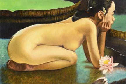 水边蹲坐的裸体与睡莲 
 

 漆画。未署名。20世纪 
 

 40 x 60 厘米。 
 

 