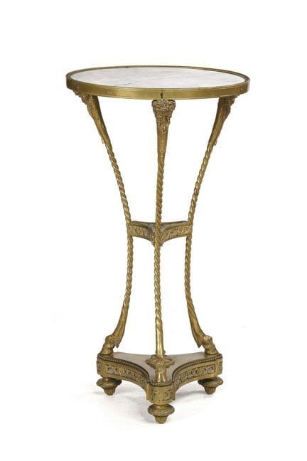 Gueridon mit Satyr-Köpfen im Louis XVI-Stil. Wohl 