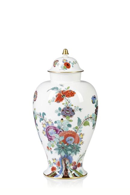 带盖花瓶“古印度花卉画”。迈森。1930年代后期。
迈森瓷器制造厂 1710 迈森

瓷质，施釉，饰