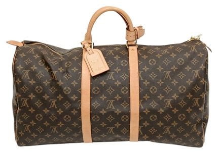 Una bolsa de viaje Keepall 55 de Louis Vuitton en 