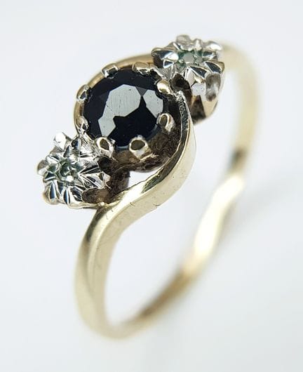 Bague vintage de 1988 en or jaune 9 carats poinçon