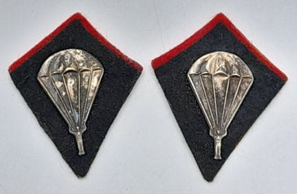 WW2 Polish Paratroopers Collar Tabs to a Medical U