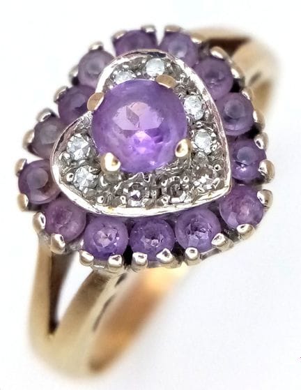 Jolie bague en or jaune 9 carats, en forme de cœur
