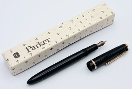 Vintage PARKER SLIMFOLD Füllfederhalter. Mit einer