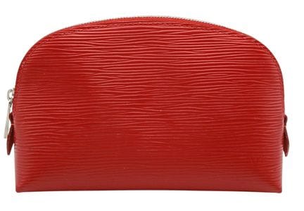 Una trousse da toilette Louis Vuitton in pelle Epi