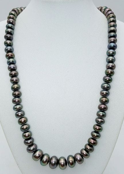 Collana in argento sterling con perle lucide e iri