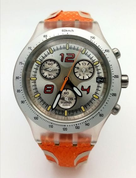 Eine Swatch-Uhr mit den Modellen „Irony“, „Diaphan