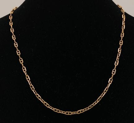 Collier classique « MARINER LINK » en or 9 carats.