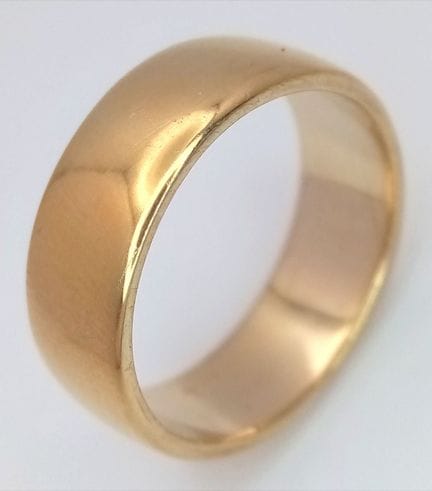 Ein vergoldeter Ring aus Sterlingsilber, Ringgröße