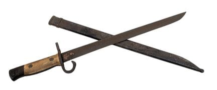 Ein japanisches Arisaka-Bajonett aus dem Zweiten W