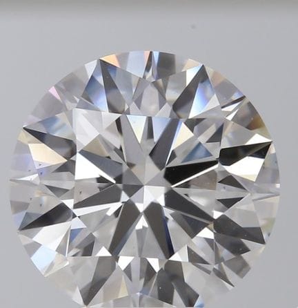 A 5.530ct Round Brilliant Cut Lab-Grown Diamond. C