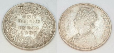 Eine indische Silbermünze zu einer Rupie aus dem J