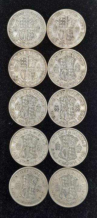 Dieci monete britanniche da mezza corona in argent