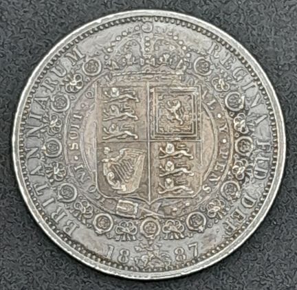 Une demi-couronne en argent de la reine Victoria d